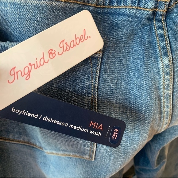 Ingrid & Isabel Mia Distressed Medium Wash Boyfriend Jeans - Picture 8 of 10